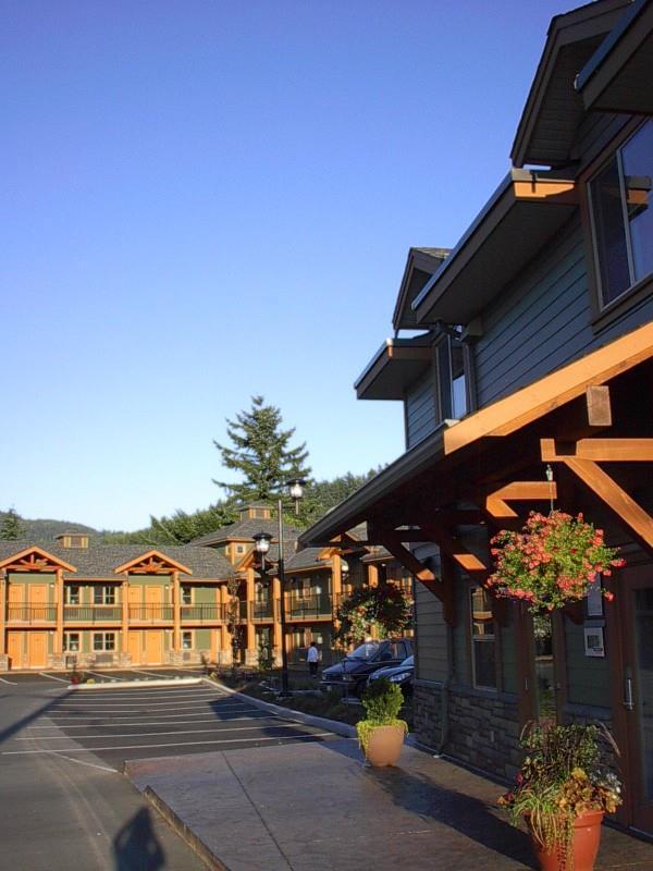 צ'יליוואק Vedder River Inn מראה חיצוני תמונה